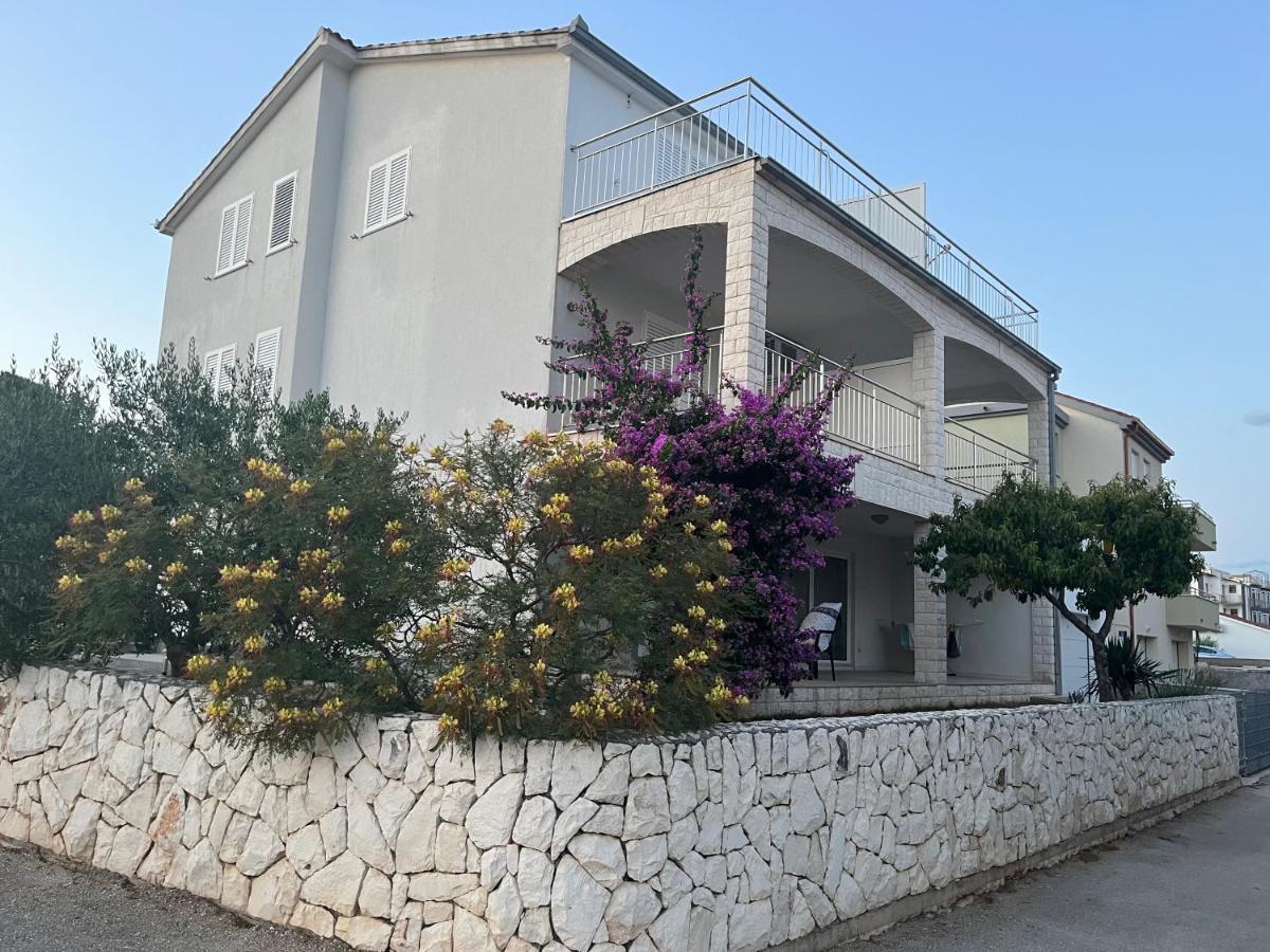 Apartmani Emil Trogir Bagian luar foto