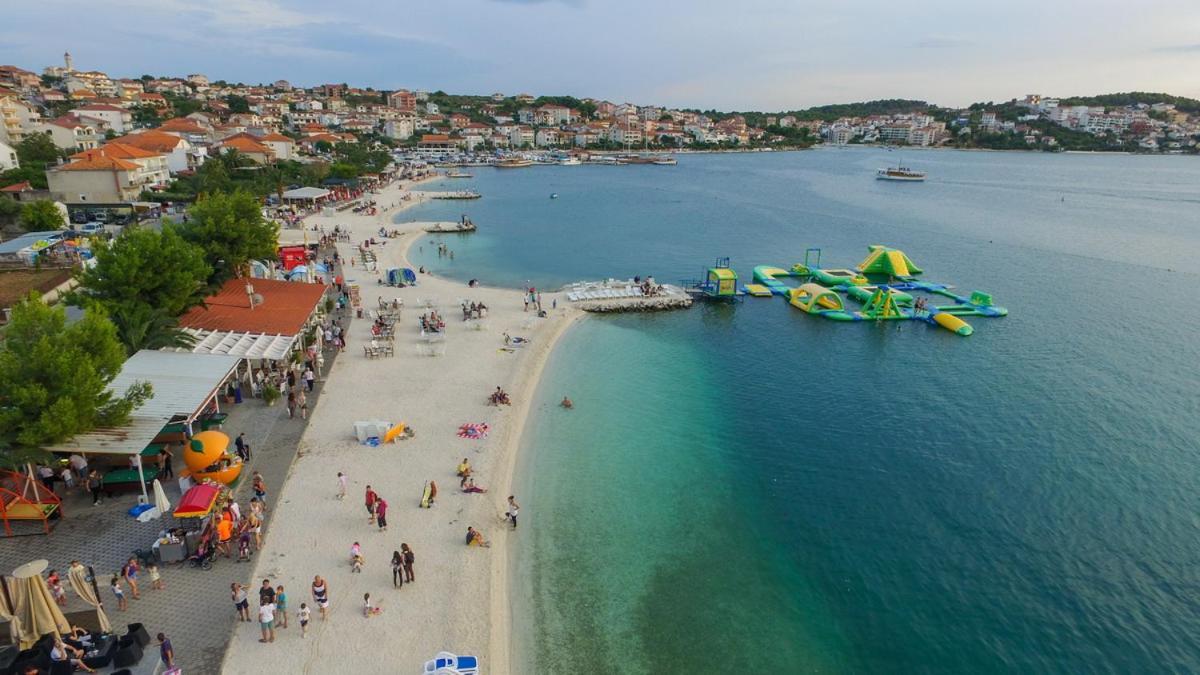 Apartmani Emil Trogir Bagian luar foto