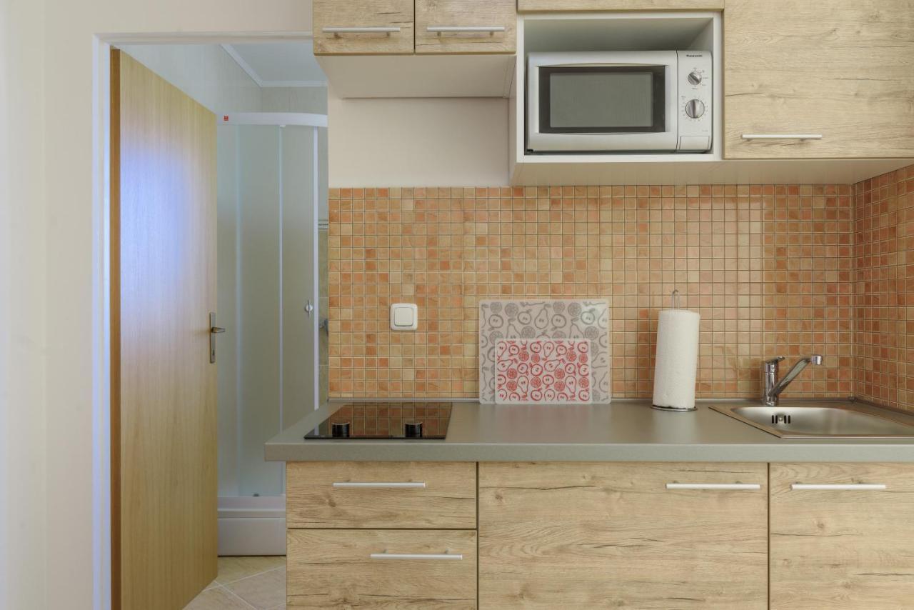 Apartmani Emil Trogir Bagian luar foto